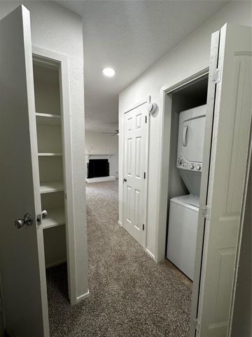 7600 Emmett F Lowry Expressway 205, Texas City, TX 77591