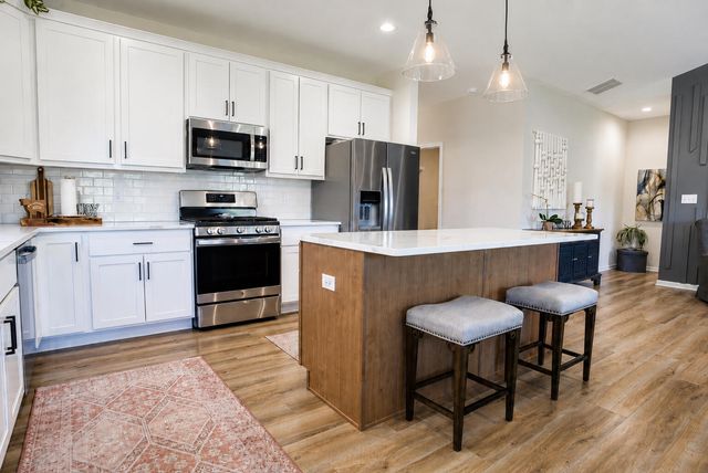 707 Verdano Terrace, Crown Point, IN 46307