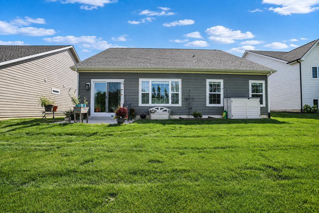 707 Verdano Terrace, Crown Point, IN 46307