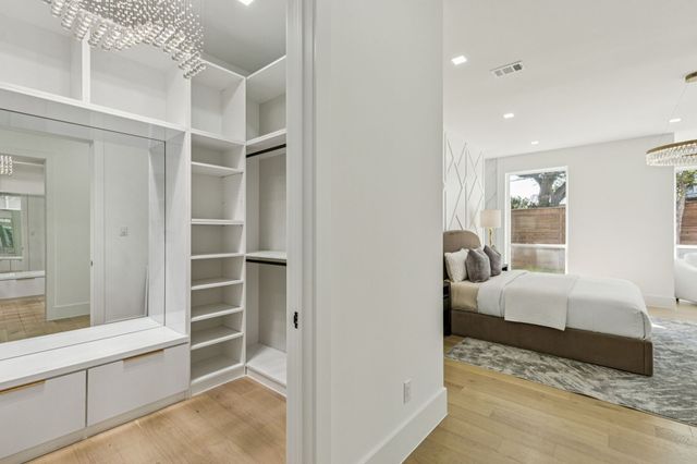 6118 Walnut Hill Lane, Dallas, TX 75230