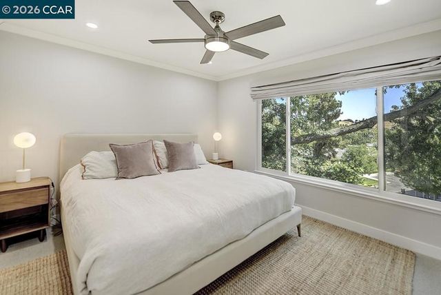 1124 Singingwood Ct 5, Walnut Creek, CA 94595