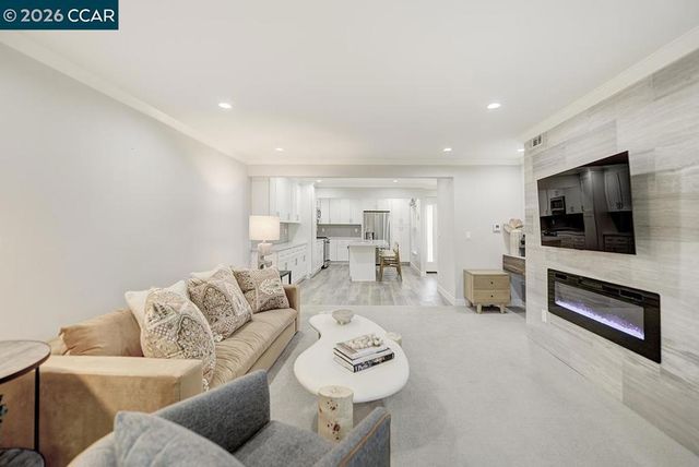 1124 Singingwood Ct 5, Walnut Creek, CA 94595