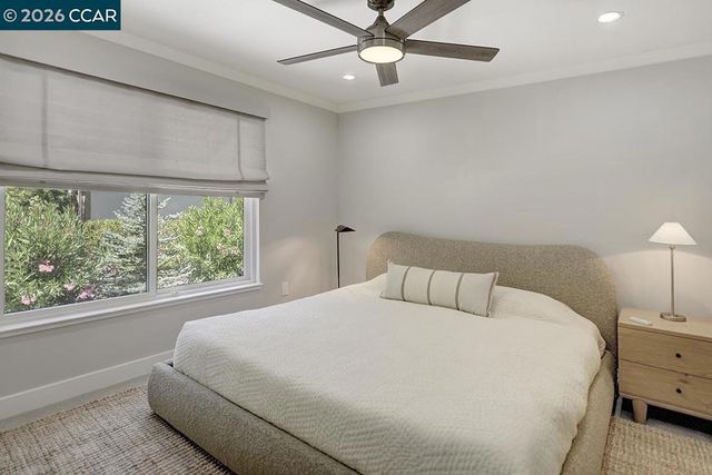 1124 Singingwood Ct 5, Walnut Creek, CA 94595