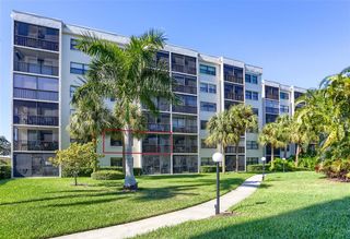 1328 PASADENA AVENUE S 207, South Pasadena, FL 33707