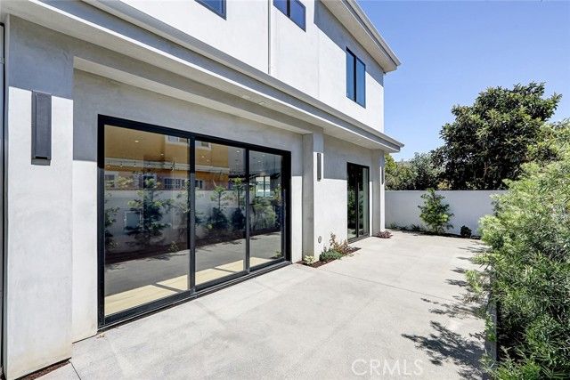 3310 Blossom Lane, Redondo Beach, CA 90278