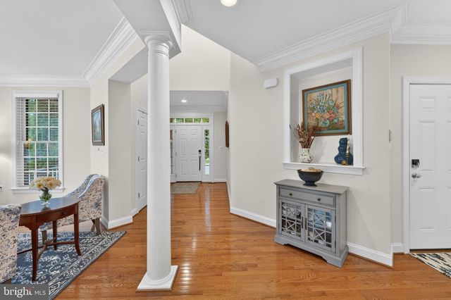 21398 FAIRHUNT DR, Ashburn, VA 20148