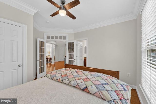 21398 FAIRHUNT DR, Ashburn, VA 20148