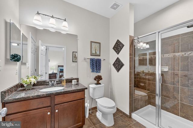 21398 FAIRHUNT DR, Ashburn, VA 20148