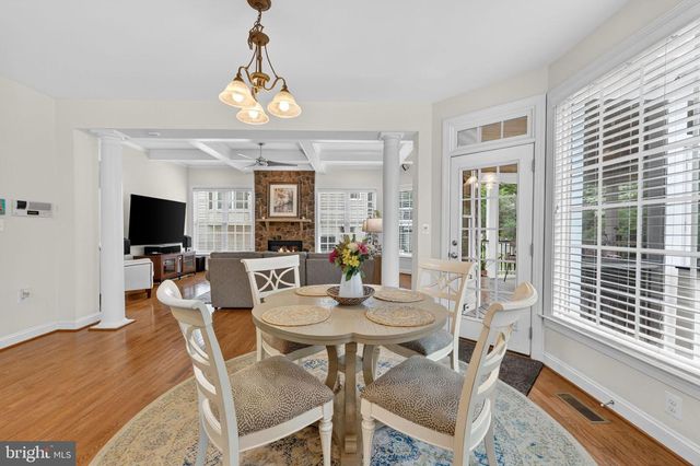 21398 FAIRHUNT DR, Ashburn, VA 20148