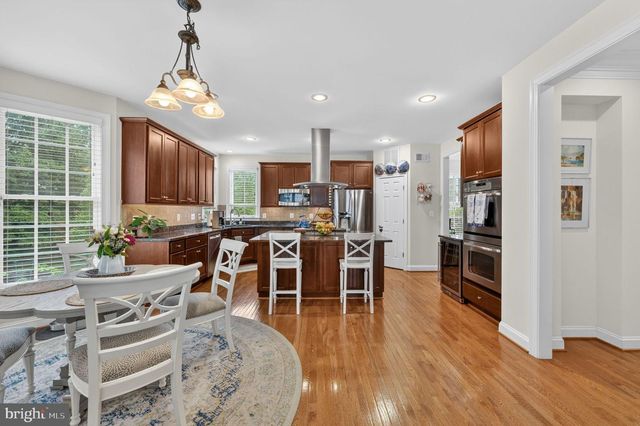 21398 FAIRHUNT DR, Ashburn, VA 20148