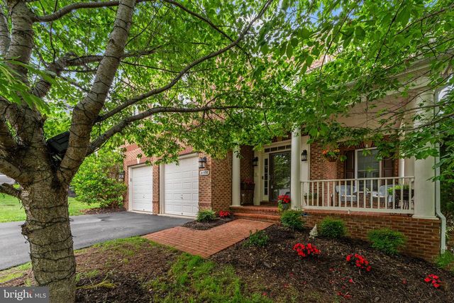 21398 FAIRHUNT DR, Ashburn, VA 20148