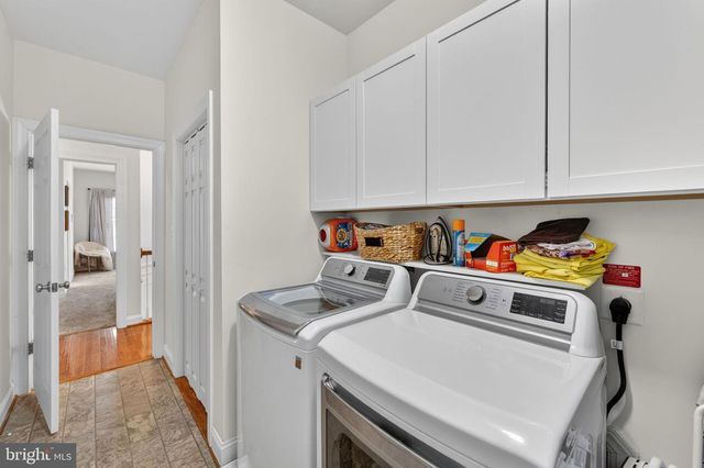 21398 FAIRHUNT DR, Ashburn, VA 20148
