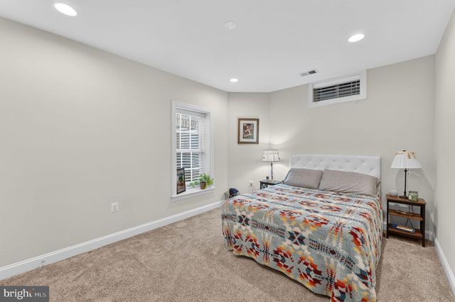 21398 FAIRHUNT DR, Ashburn, VA 20148