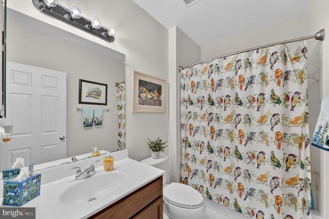 21398 FAIRHUNT DR, Ashburn, VA 20148