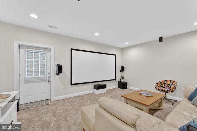 21398 FAIRHUNT DR, Ashburn, VA 20148