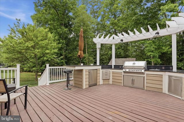 16603 MANNINGTON RD, Accokeek, MD 20607