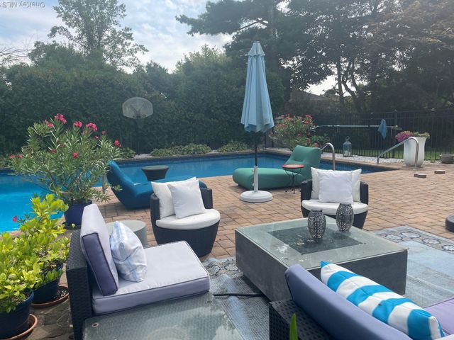 69 Lauren Avenue, Dix Hills, NY 11746