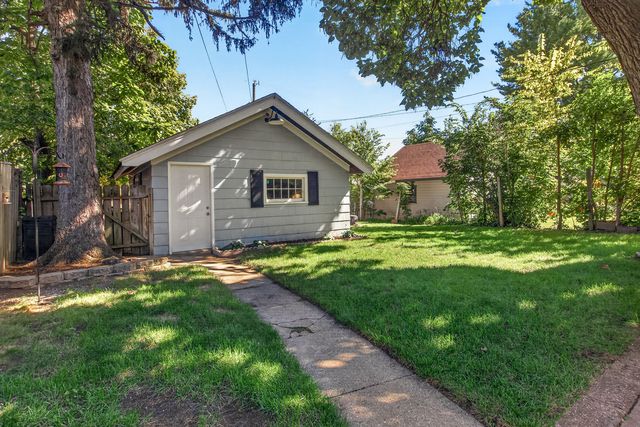 2133 MELROSE Street, Rockford, IL 61103