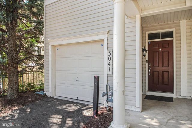 3041 CHINKAPIN OAK LN, Woodbridge, VA 22191