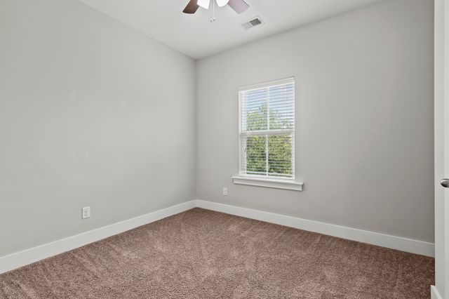 1600 Athena Lane, North Charleston, SC 29405