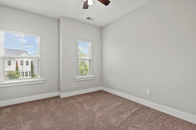 1600 Athena Lane, North Charleston, SC 29405