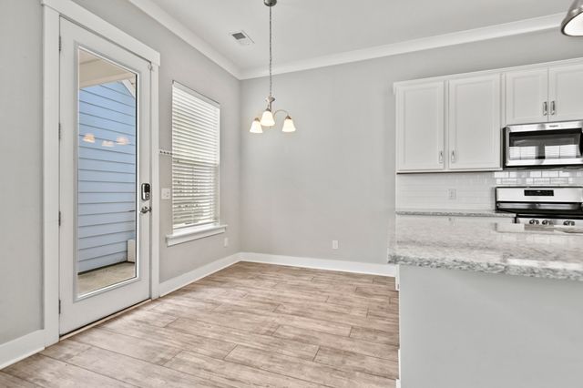 1600 Athena Lane, North Charleston, SC 29405
