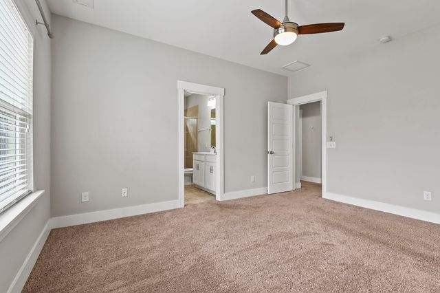 1600 Athena Lane, North Charleston, SC 29405