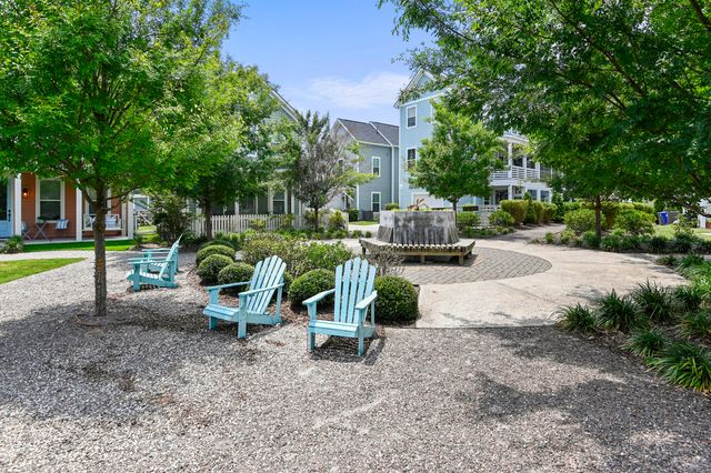 1600 Athena Lane, North Charleston, SC 29405