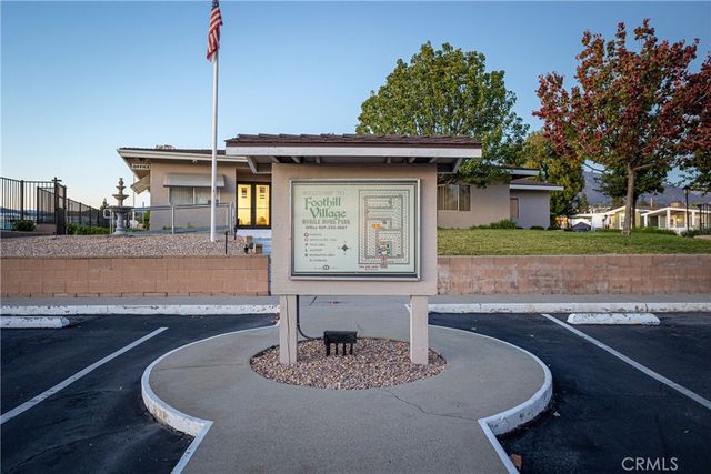 301 E Foothill Boulevard E 39, Pomona, CA 91767