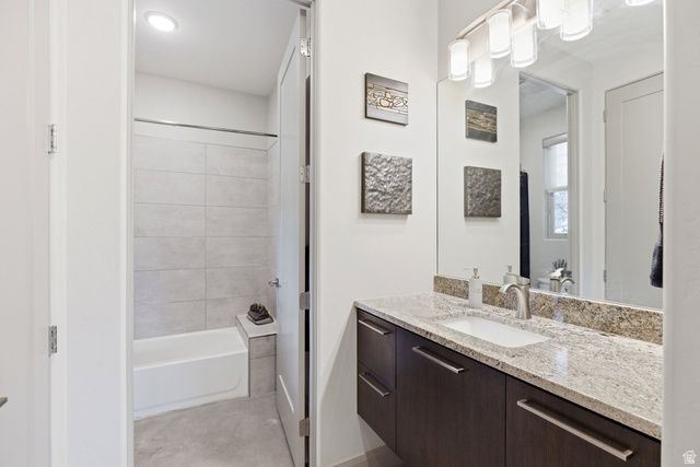 371 N PINION HILLS DR, Dammeron Valley, UT 84783