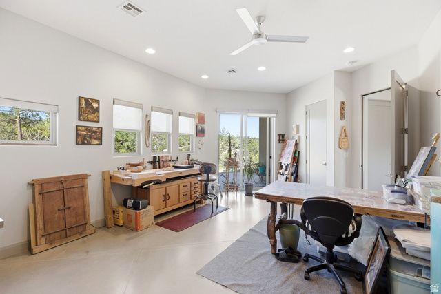 371 N PINION HILLS DR, Dammeron Valley, UT 84783
