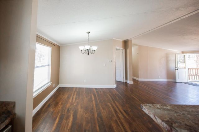 153 Alice Springs Lane, Weatherford, TX 76085
