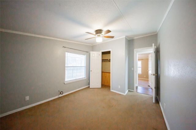 153 Alice Springs Lane, Weatherford, TX 76085