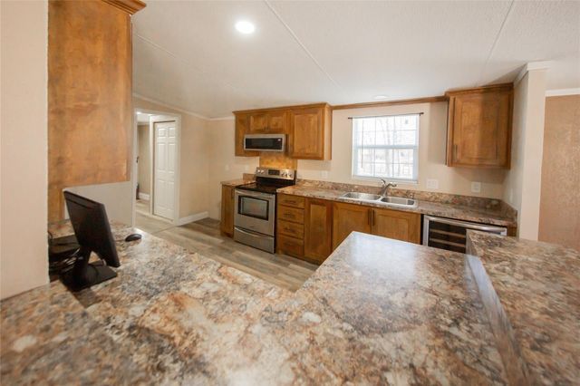 153 Alice Springs Lane, Weatherford, TX 76085