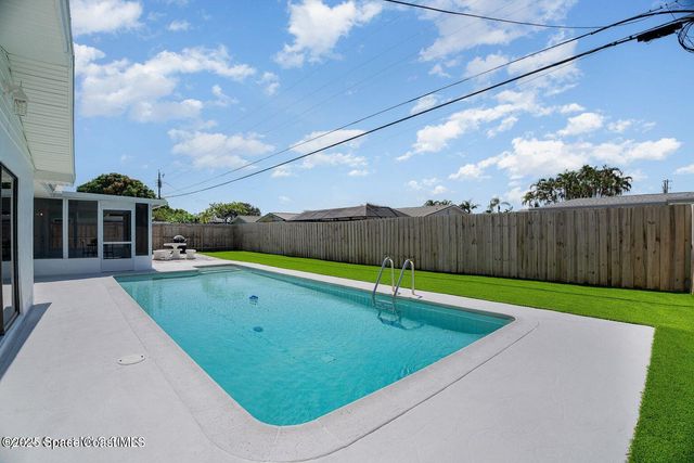 345 Park Avenue SE, Satellite Beach, FL 32937