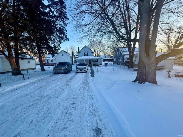 706 E 9th Street, Auburn, IN 46706