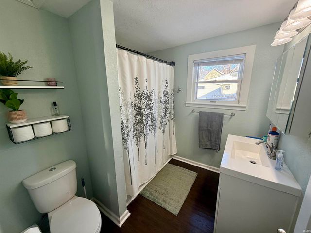 706 E 9th Street, Auburn, IN 46706