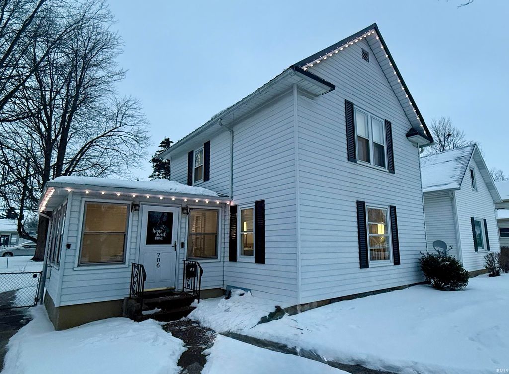 706 E 9th Street, Auburn, IN 46706