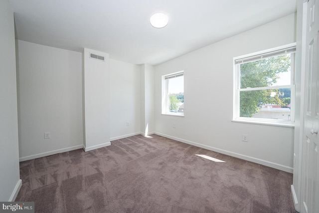505 SPRING MILL AVE, Conshohocken, PA 19428