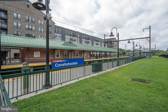 505 SPRING MILL AVE, Conshohocken, PA 19428