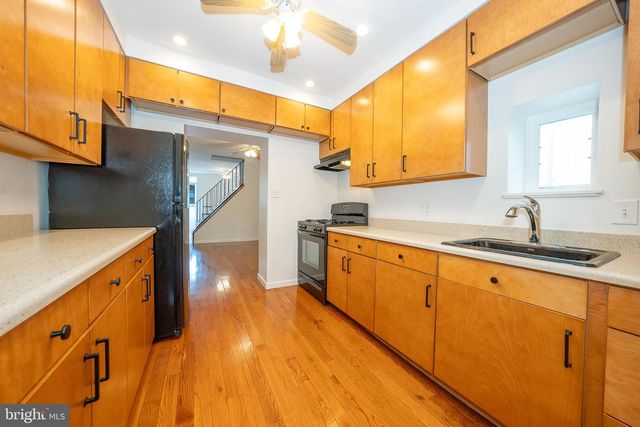 505 SPRING MILL AVE, Conshohocken, PA 19428
