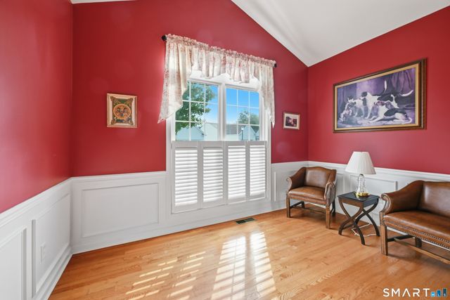521 Putting Green Lane 521, Oxford, CT 06478
