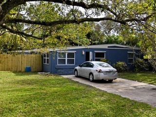 2504 Rolyat Street, Fort Pierce, FL 34947