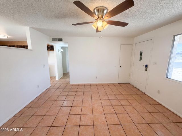 2831 N 70TH Drive, Phoenix, AZ 85035