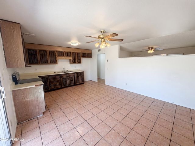 2831 N 70TH Drive, Phoenix, AZ 85035