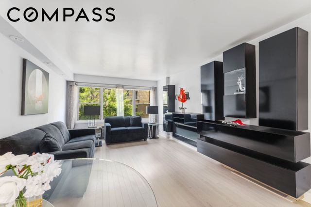 435 E 65th Street 4E1, New York City, NY 10065