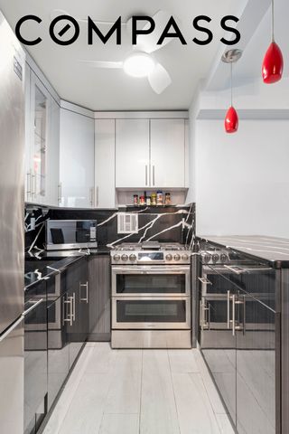 435 E 65th Street 4E1, New York City, NY 10065