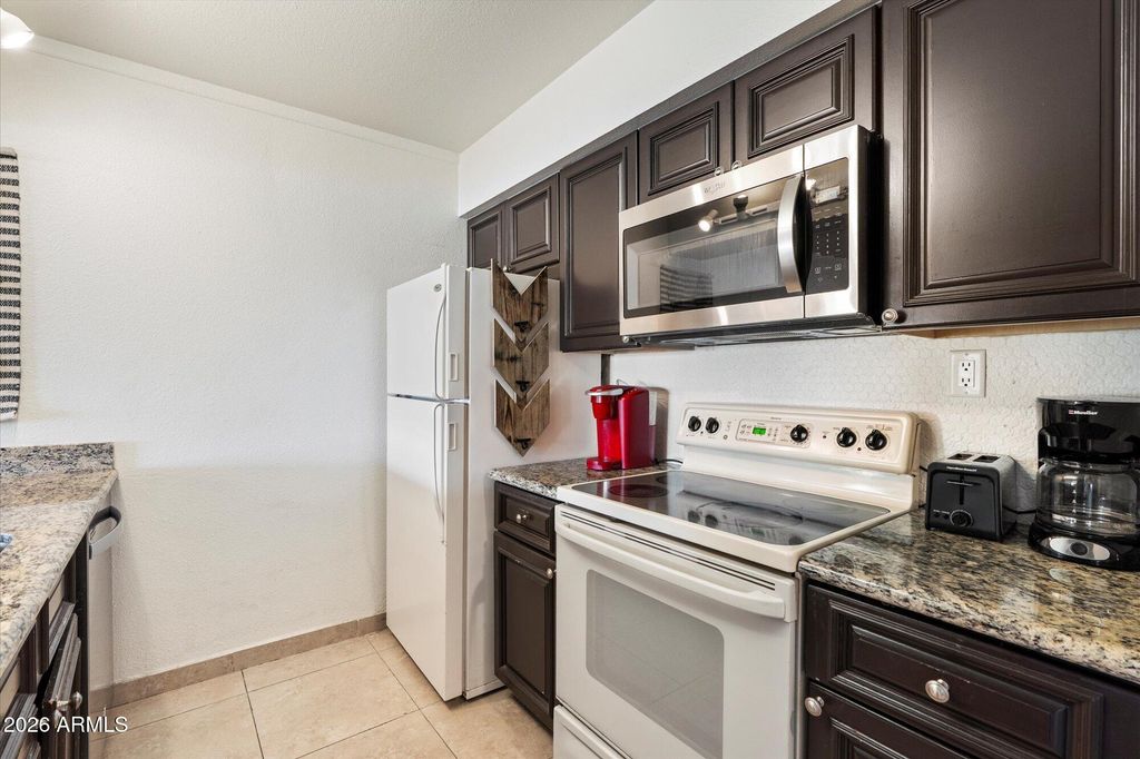7625 E CAMELBACK Road B325, Scottsdale, AZ 85251 — photo 3