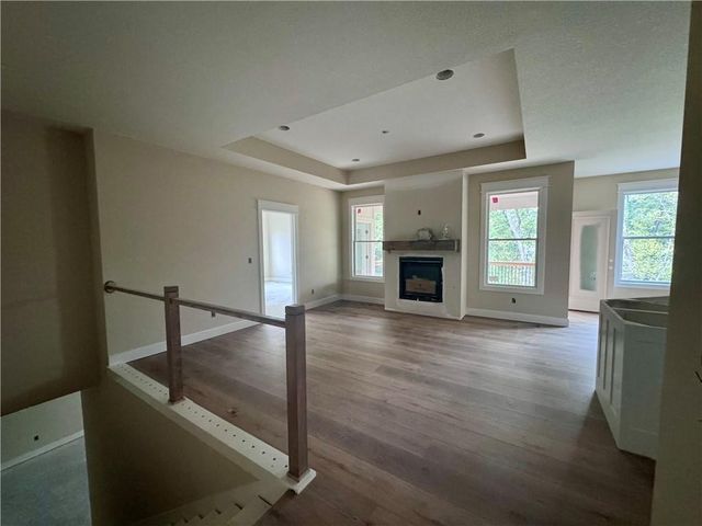 8646 Eagle Creek Drive, De Soto, KS 66018