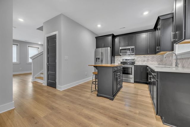 801 Cherokee Ave Apt 10, Nashville, TN 37207